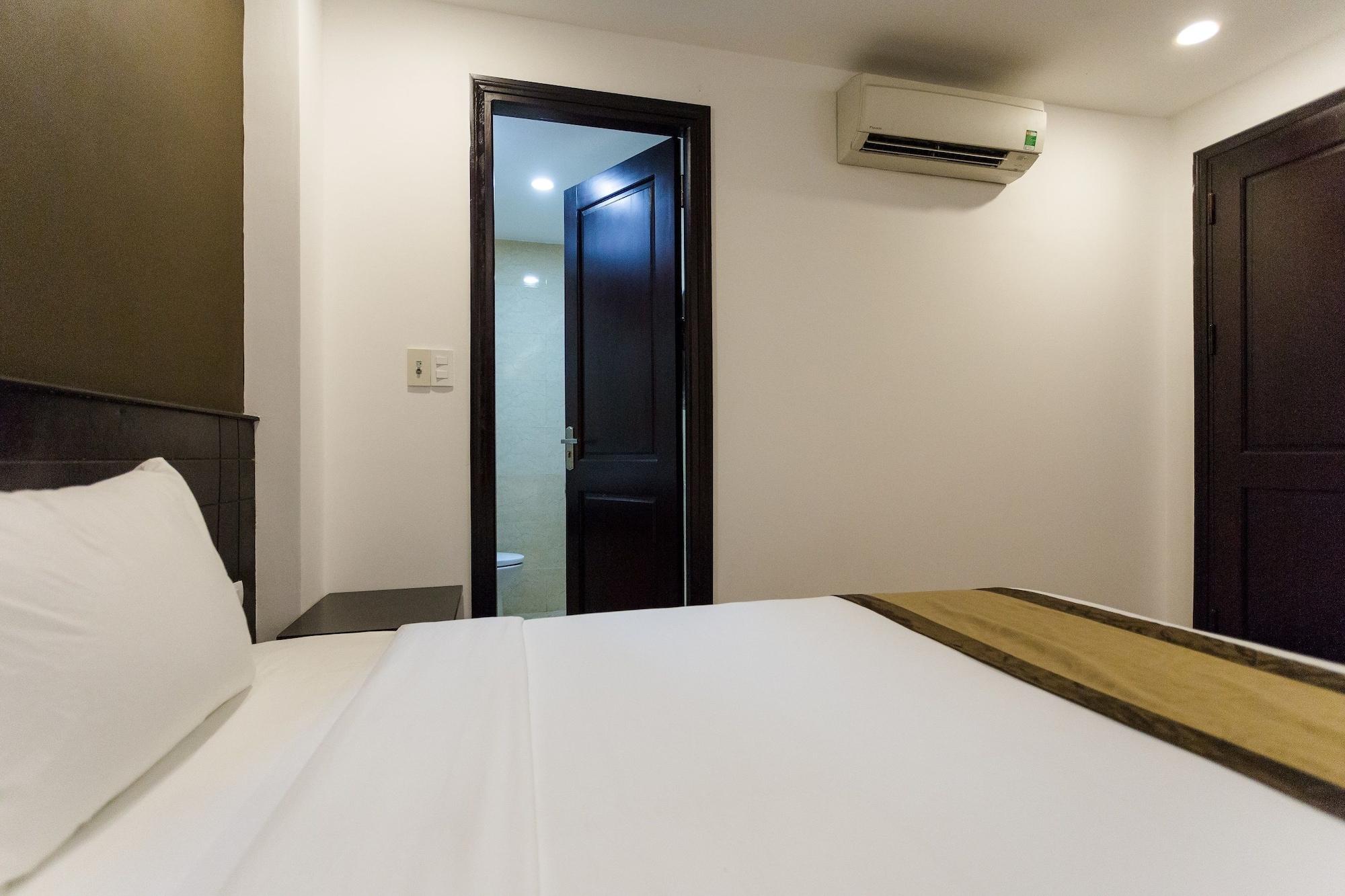 Manchester Hotel Da Nang Exterior photo